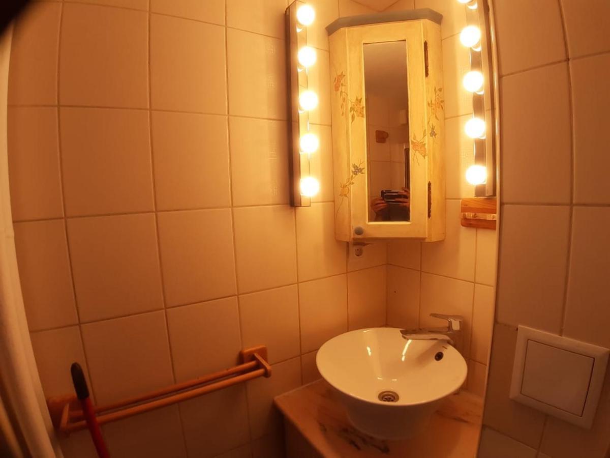 Luxury Piata Romana Center Lejlighed Bukarest Eksteriør billede